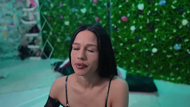 Baby nico online show from March 2026 07:05:01 PM