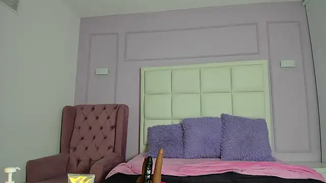 LiaJohnnson  online show from March 2026 03:42:02 AM