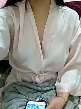 Luna-Luna69 online show from February 2026 07:06:02 PM