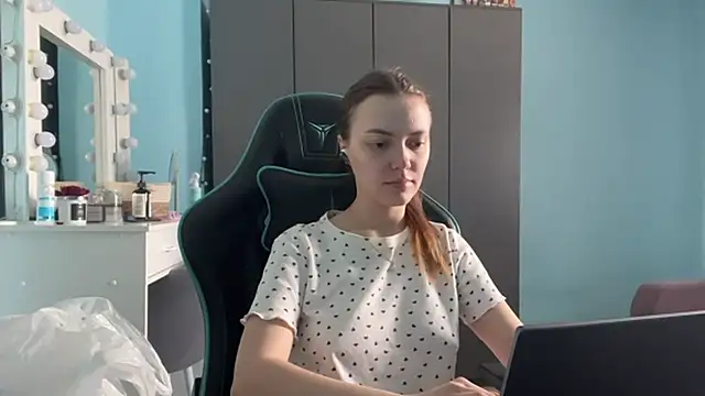 AndreeMerryman online show from February 2026 02:12:02 AM