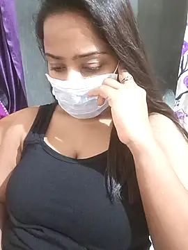 MidnightVibes  online show from February 2026 05:52:01 PM