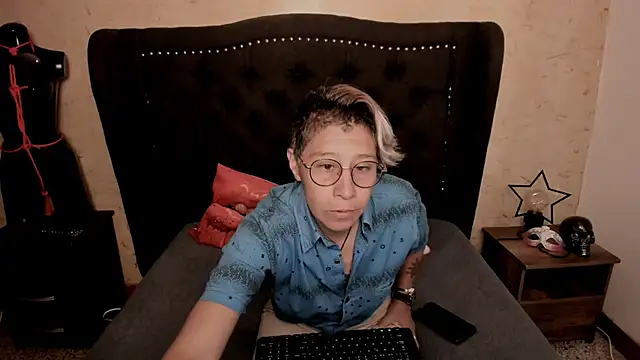 Snapshot of Kali_Panther chatting on February 2026 12:30:01 PM Kali Panther online show from February 2026 12:30:01 PM