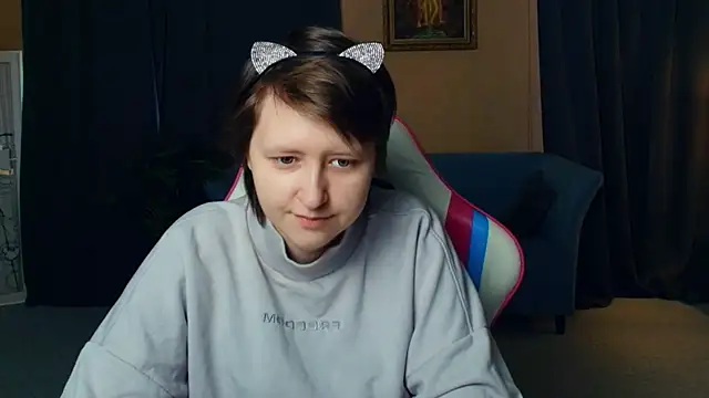 Snapshot of CarenSamele chatting on February 2026 10:16:01 AM CarenSamele online show from February 2026 10:16:01 AM