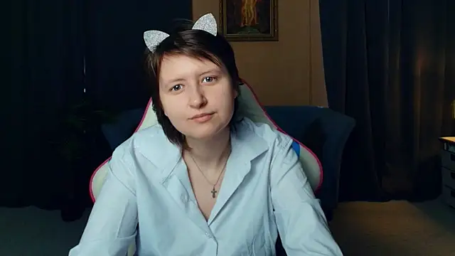 Snapshot of CarenSamele chatting on February 2026 11:20:02 AM CarenSamele online show from February 2026 11:20:02 AM