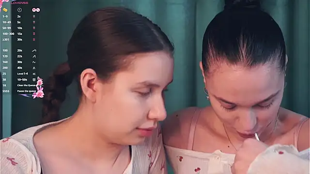 ZofiaSoshnik online show from April 2026 08:01:01 AM