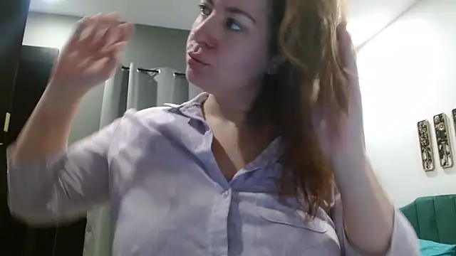 HazelSkyesChat online show from March 2026 12:55:02 PM