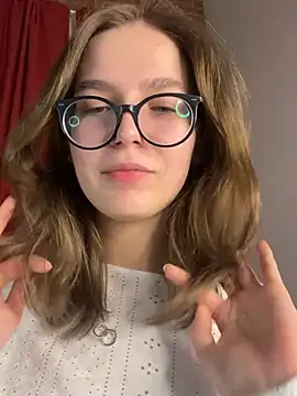 MyKittySayMeow online show from February 2026 08:40:02 PM