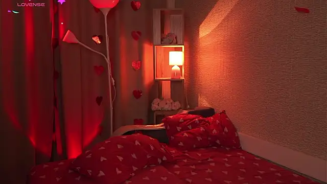 jenniferonlyforu online show from February 2026 06:14:01 PM