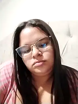 Snapshot of SamanthaStonee chatting on February 2026 11:08:02 PM SamanthaStonee online show from February 2026 11:08:02 PM