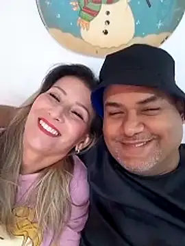 Snapshot of wessAndSandri chatting on February 2026 10:22:01 PM wessAndSandri online show from February 2026 10:22:01 PM