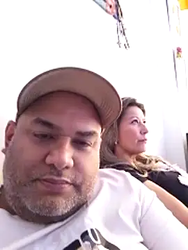 wessAndSandri online show from March 2026 07:52:02 PM