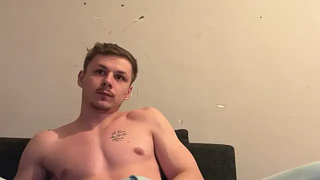 Snapshot of Lucas328706 chatting on February 2026 07:25:02 PM Lucas328706 online show from February 2026 07:25:02 PM