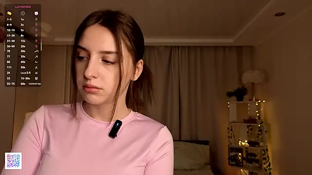 LeanneDinkle online show from April 2026 04:10:02 AM