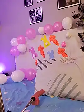 Haileysans online show from April 2026 12:58:02 PM