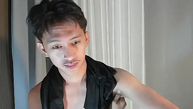 Snapshot of _andrie69_ chatting on May 2026 01:52:01 PM andrie69 online show from May 2026 01:52:01 PM