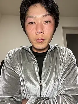 K0U-123 online show from March 2026 01:39:02 PM