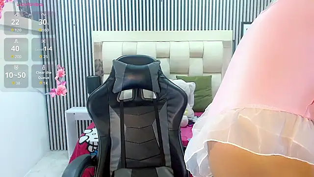 Snapshot of Sophia_Valentina chatting on February 2026 12:56:02 PM Sophia Valentina online show from February 2026 12:56:02 PM