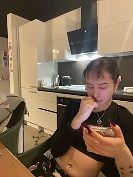 Snapshot of Just-Lilly chatting on April 2026 03:12:01 AM Just-Lilly online show from April 2026 03:12:01 AM