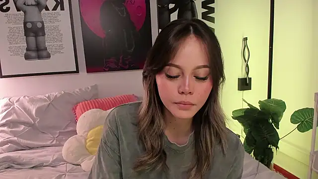 Hey lucy   online show from March 2026 12:11:01 PM