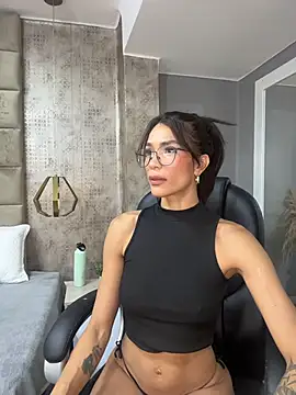 Snapshot of SofiaRivero chatting on April 2026 07:07:02 PM SofiaRivero online show from April 2026 07:07:02 PM