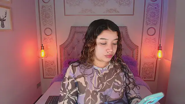 Honny Blaice  online show from February 2026 12:02:01 PM