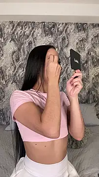 Snapshot of Mialarouse chatting on February 2026 10:41:01 PM Mialarouse online show from February 2026 10:41:01 PM