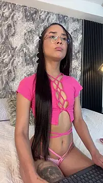 Snapshot of Mialarouse chatting on February 2026 08:01:02 PM Mialarouse online show from February 2026 08:01:02 PM