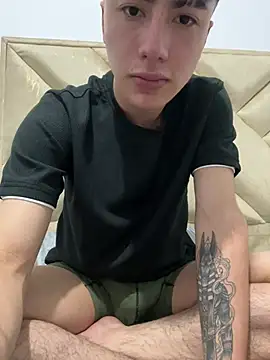 Snapshot of AlexanderCollman2 chatting on February 2026 08:20:01 AM AlexanderCollman2 online show from February 2026 08:20:01 AM