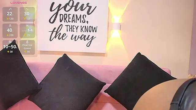 Snapshot of Nalathompson chatting on February 2026 12:37:01 PM Nalathompson online show from February 2026 12:37:01 PM