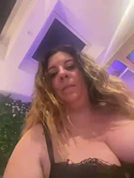 JasmineGlow7 online show from June 2026 07:37:02 PM