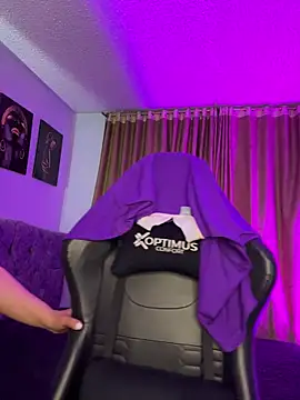 Snapshot of SavageBond_ chatting on February 2026 05:49:01 AM SavageBond online show from February 2026 05:49:01 AM