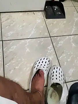 Snapshot of Gordinho_dos_pes chatting on February 2026 06:31:01 AM Gordinho dos pes online show from February 2026 06:31:01 AM