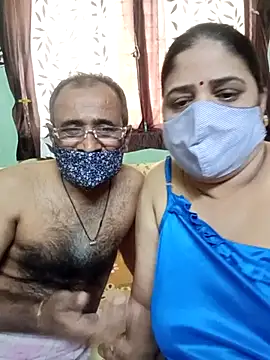 Snapshot of HoneyHush chatting on February 2026 10:52:01 AM HoneyHush online show from February 2026 10:52:01 AM