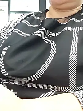 Snapshot of Yummyamasha chatting on June 2026 03:07:01 AM Yummyamasha online show from June 2026 03:07:01 AM