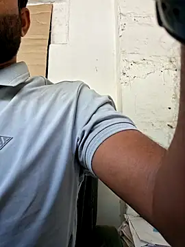 Snapshot of hot---boy1 chatting on February 2026 05:19:02 AM hot---boy1 online show from February 2026 05:19:02 AM