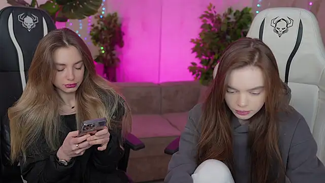 Zlata Sky online show from February 2025 11:37:01 PM