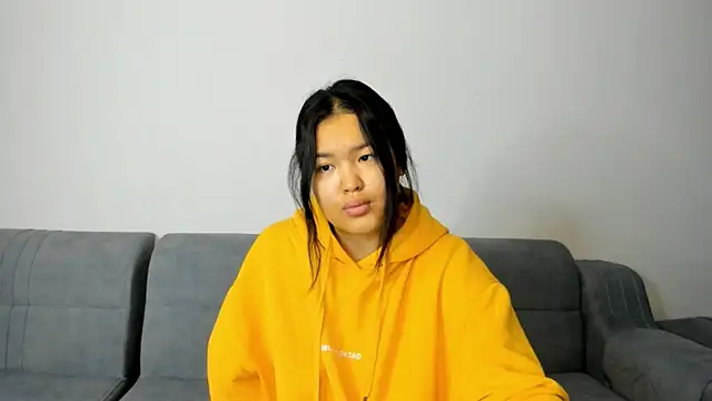 Snapshot of luna_yum chatting on February 2026 07:20:02 PM luna yum online show from February 2026 07:20:02 PM