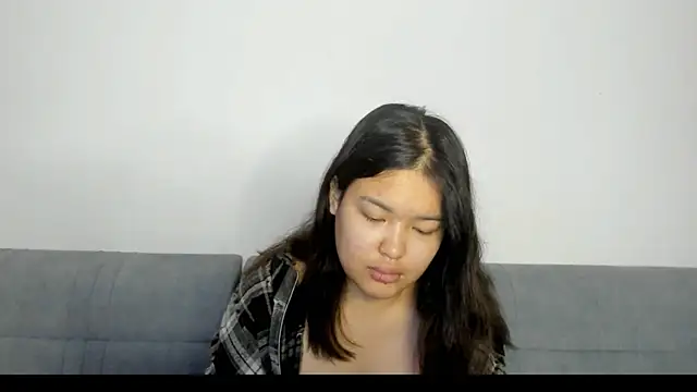 Snapshot of luna_yum chatting on February 2026 07:23:01 PM luna yum online show from February 2026 07:23:01 PM