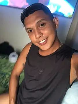 Snapshot of _Usher chatting on March 2026 09:28:01 PM Usher online show from March 2026 09:28:01 PM