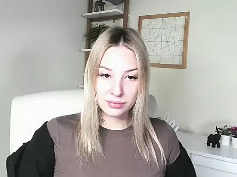 VelvetAngela online show from February 2026 06:31:02 AM