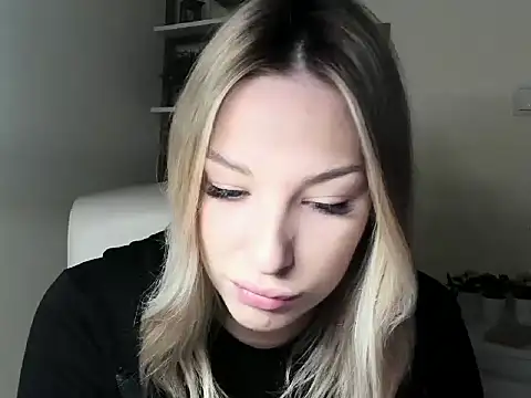 VelvetAngela online show from February 2026 06:42:01 AM