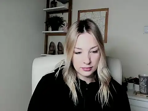 VelvetAngela online show from February 2026 06:32:02 AM