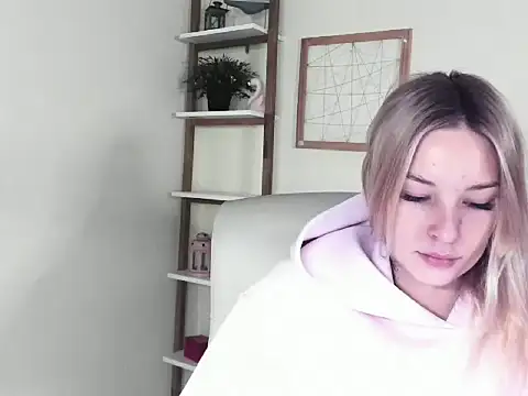 VelvetAngela online show from February 2026 06:53:01 AM