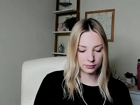 VelvetAngela online show from February 2026 06:33:02 AM