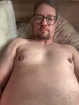 twankletoes1234 online show from April 2026 02:47:02 PM