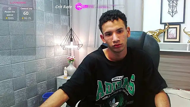 JDWhite18 online show from February 2026 02:40:01 AM