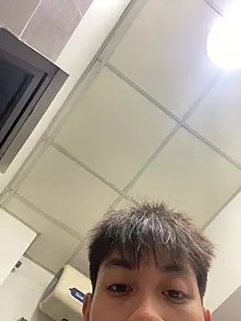 Snapshot of tuncube chatting on February 2026 12:17:02 PM tuncube online show from February 2026 12:17:02 PM