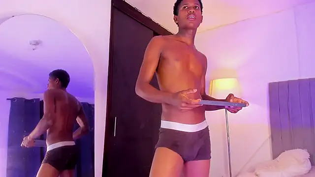 im oleiderr online show from February 2026 04:09:01 AM