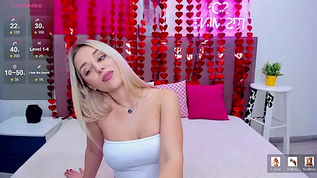 MIla Stunning online show from February 2026 01:32:01 AM