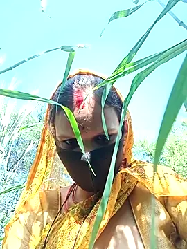 Snapshot of Meena_sakshi chatting on February 2026 09:12:02 AM Meena sakshi online show from February 2026 09:12:02 AM